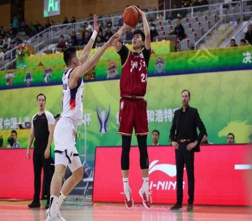 季后赛首轮,粤沪对决,同曦力争反,8波足球比分,8波比分官网,8波体育,8波网页版,8波app下载电脑版