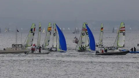 青岛新秀米奇连续两战惊艳，中投风格令人联想到首钢传奇莫里斯