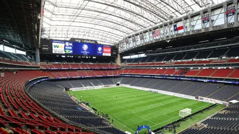 马琳直板球绝技揭秘：精准落点与节奏掌控，奥运金牌成就之源